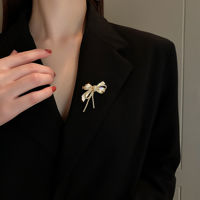 Spilla da donna con fiocco e zirconi