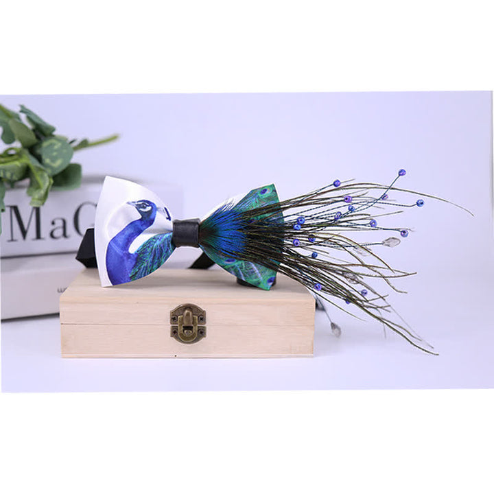 Papillon con piume di perline a coda di pavone blu