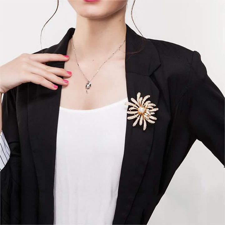 Spilla floreale in corallo da donna con perle