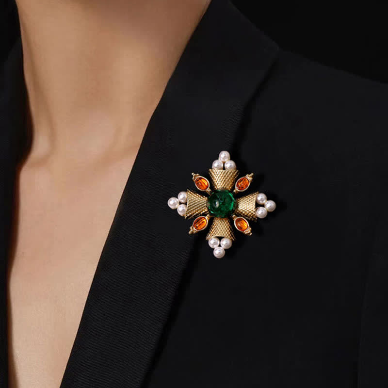 Spilla da donna con perle e croce barocca imperatrice