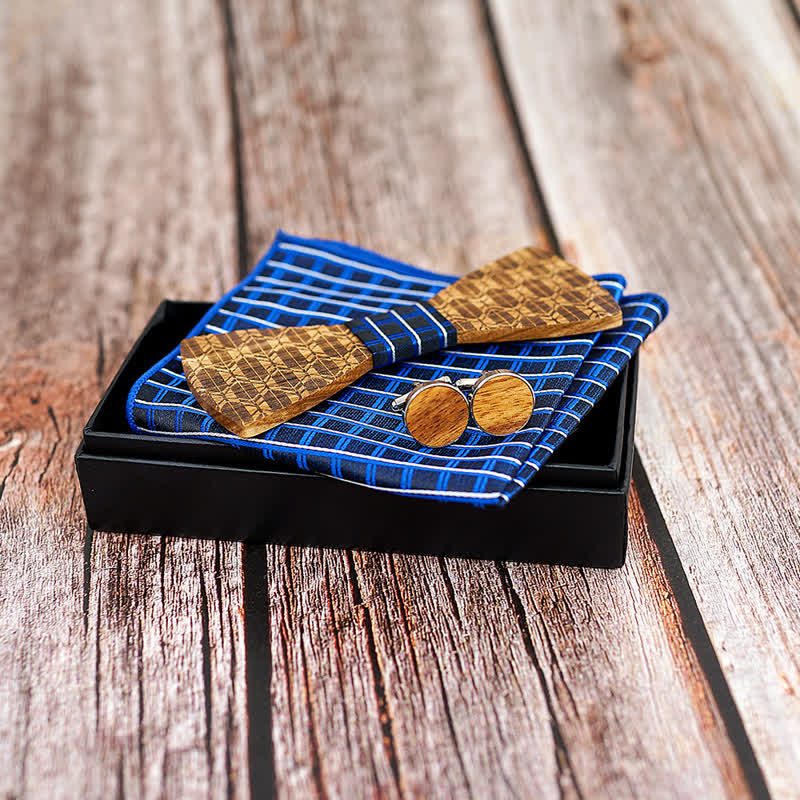 Set di 3 papillon in legno con corona intagliata da uomo - image 1