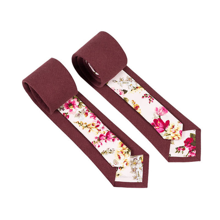 Cravatta da uomo con motivo patchwork floreale a quadri