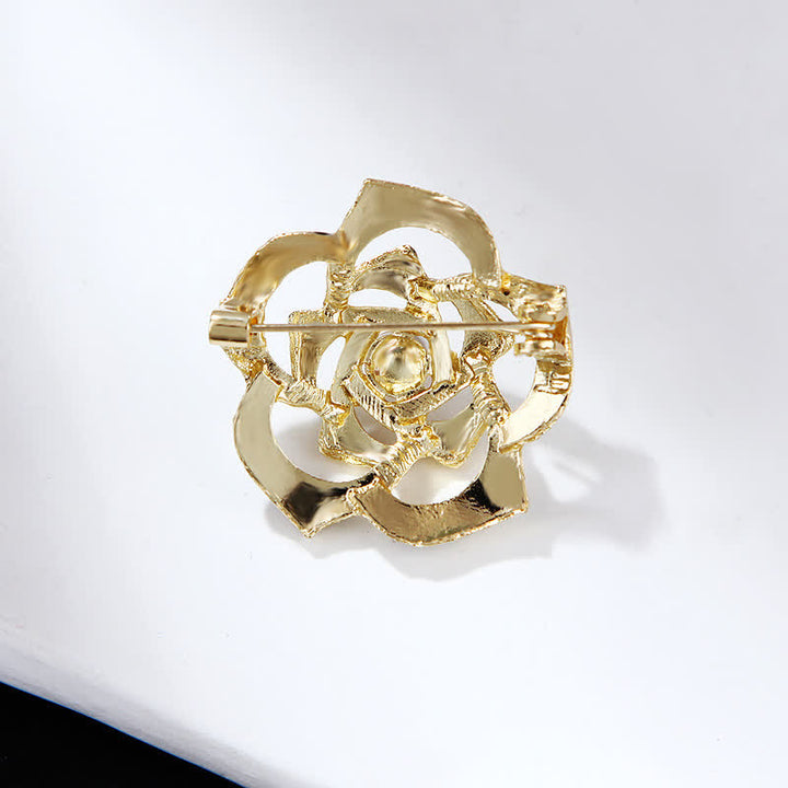 Spilla decorativa da donna con camelia cava