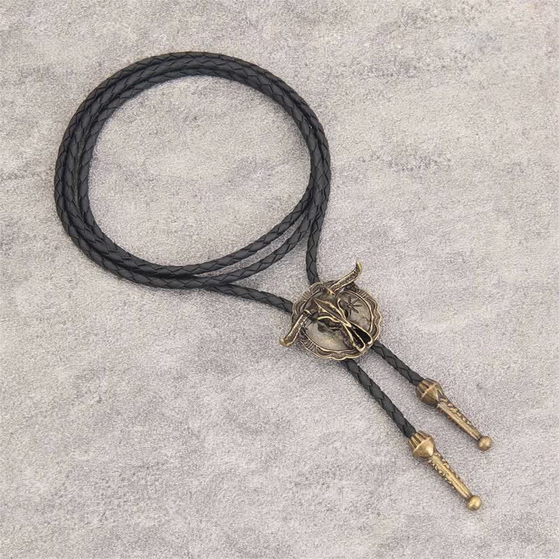 Cravatta Bolo con testa di toro del rodeo del selvaggio Western