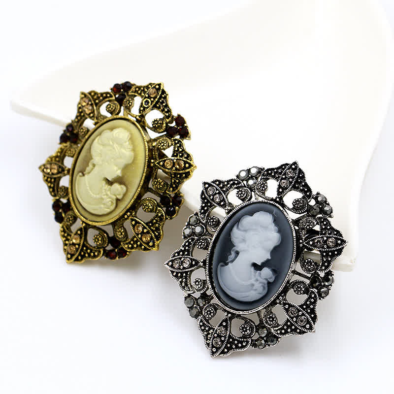 Spilla vittoriana con cammeo classico da donna