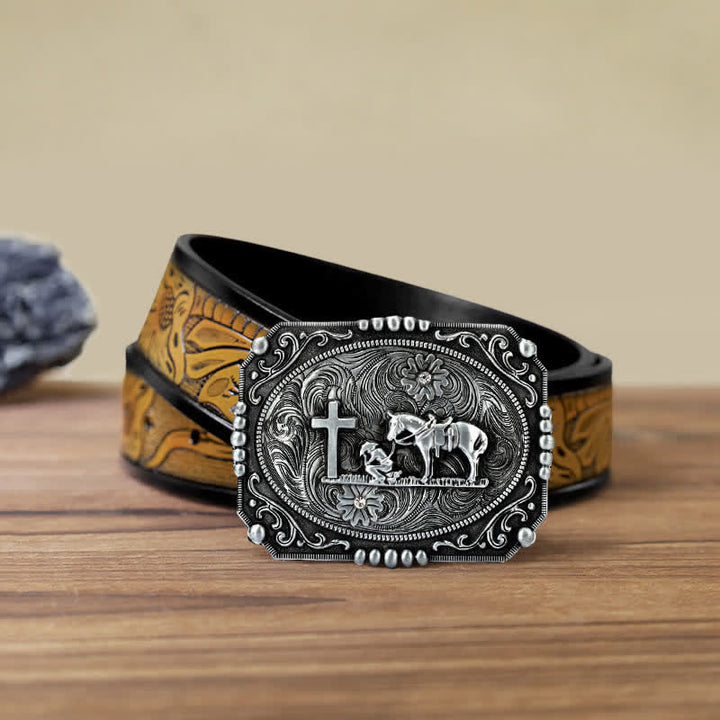 Cintura in pelle fai da te da uomo con fibbia per preghiera inginocchiata a forma di croce di cavallo