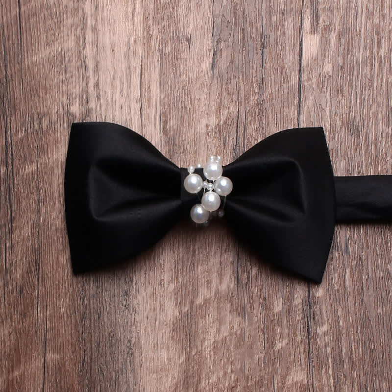Papillon da uomo con perle nere