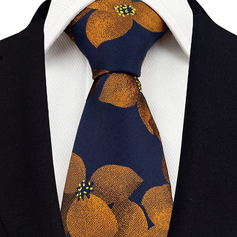 Cravatta elegante da uomo con motivo floreale a fiori grandi