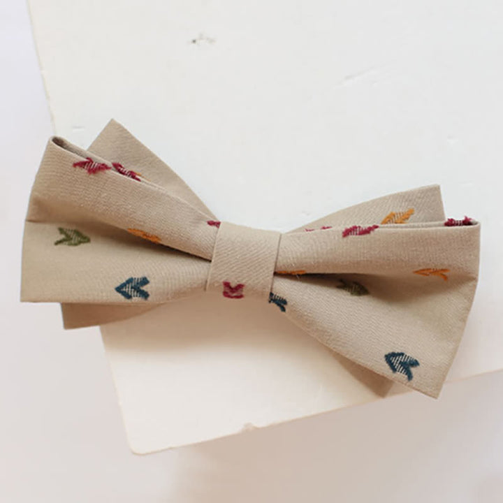 Papillon da uomo con frecce ricamate color cachi
