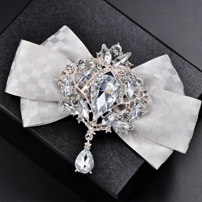 Set di 3 papillon con spilla e strass a scacchi
