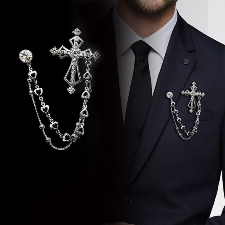 Spilla da uomo con strass a croce e nappe nobili