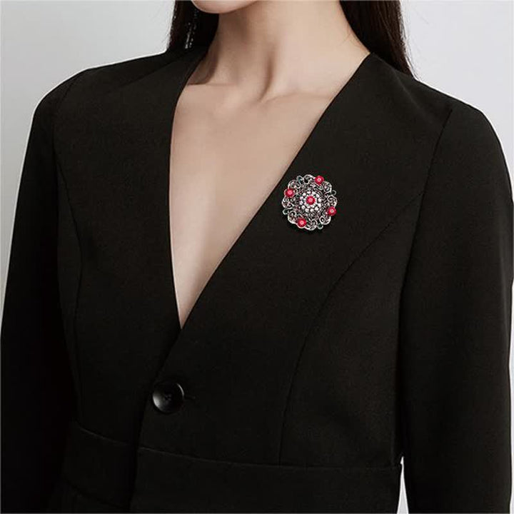 Spilla da donna con fiore cavo in stile barocco