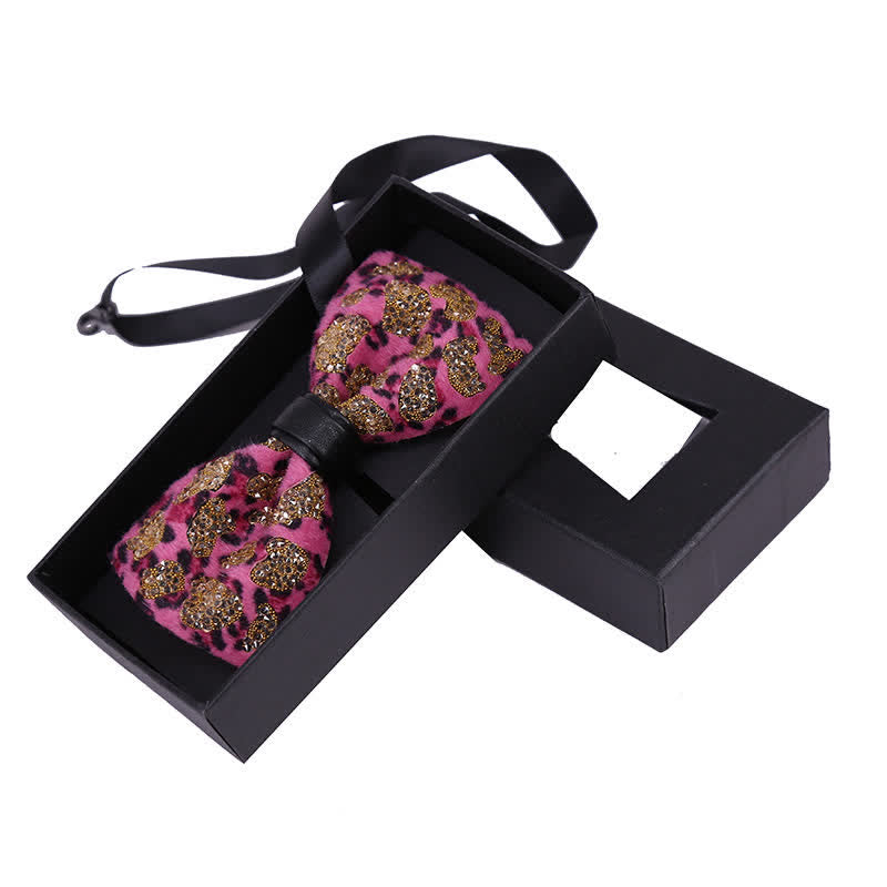 Papillon da uomo con cristalli blu e gialli leopardati