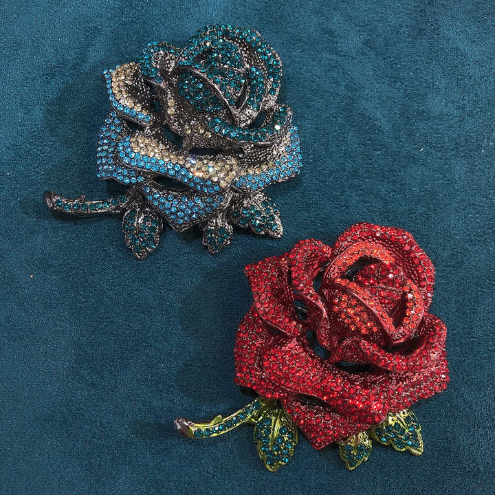 Spilla da donna con strass rosa di classe