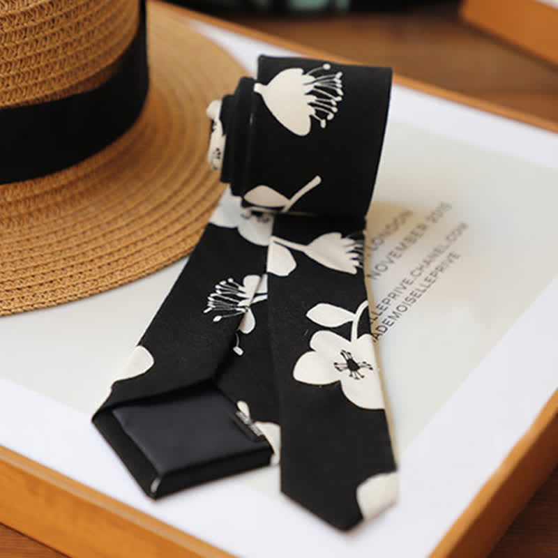 Cravatta sottile elegante floreale da uomo