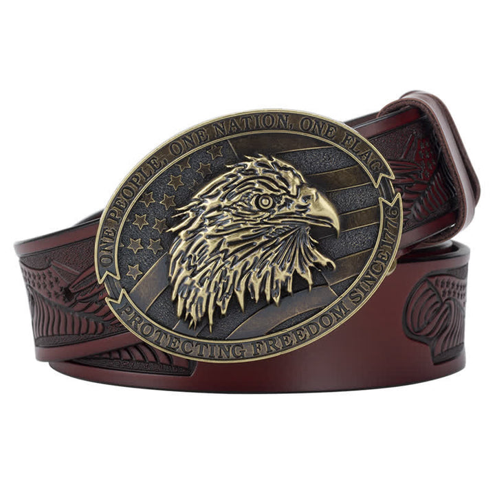 Cintura in pelle con fibbia della bandiera americana con testa d'aquila calva da uomo