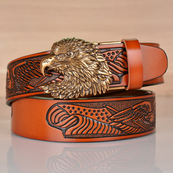 Cintura in pelle con fibbia automatica a forma di testa d'aquila intricata da uomo