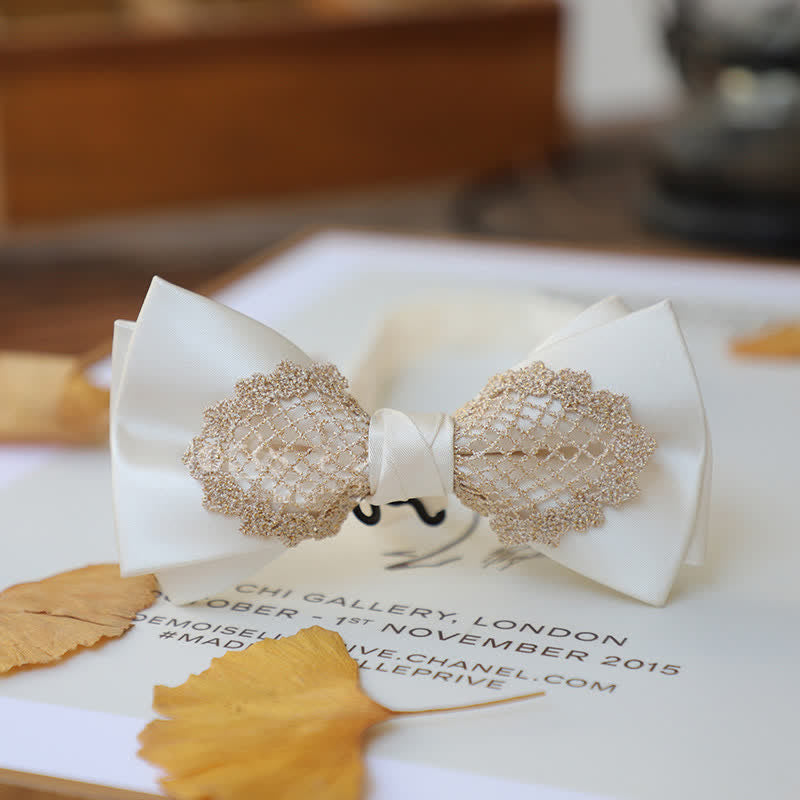 Papillon elegante in pizzo floreale da uomo