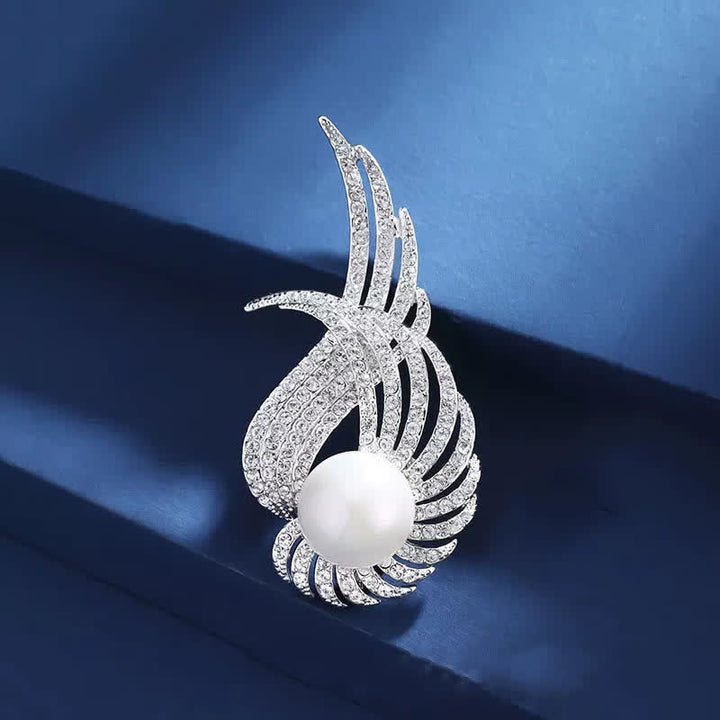Spilla da donna con perle e piume a forma di ali d'angelo