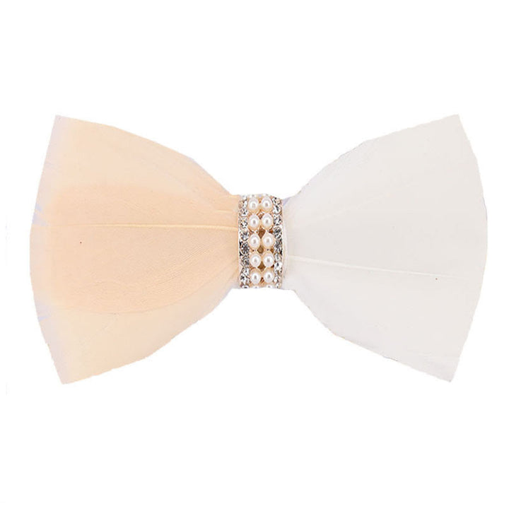 Papillon con piume di perle lucide e bianche con spilla da bavero - Fard e bianco - image 0
