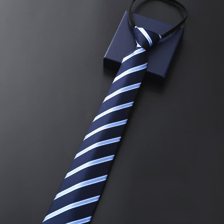 Cravatta da sposa con cerniera ufficiale da uomo - A righe blu navy e blu cielo - image 5