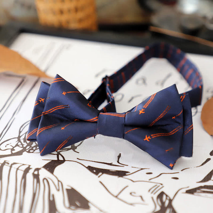 Papillon a righe con pois alla moda da uomo