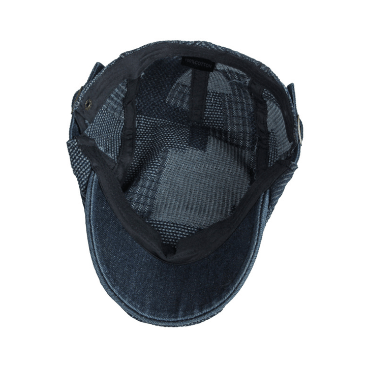 Berretto piatto in denim lavato con motivo a quadri