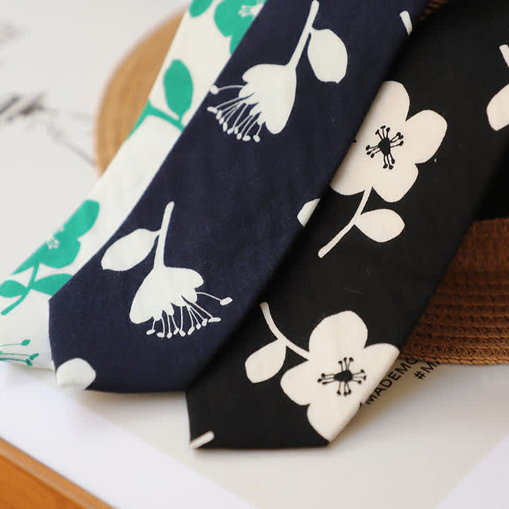 Cravatta sottile elegante floreale da uomo