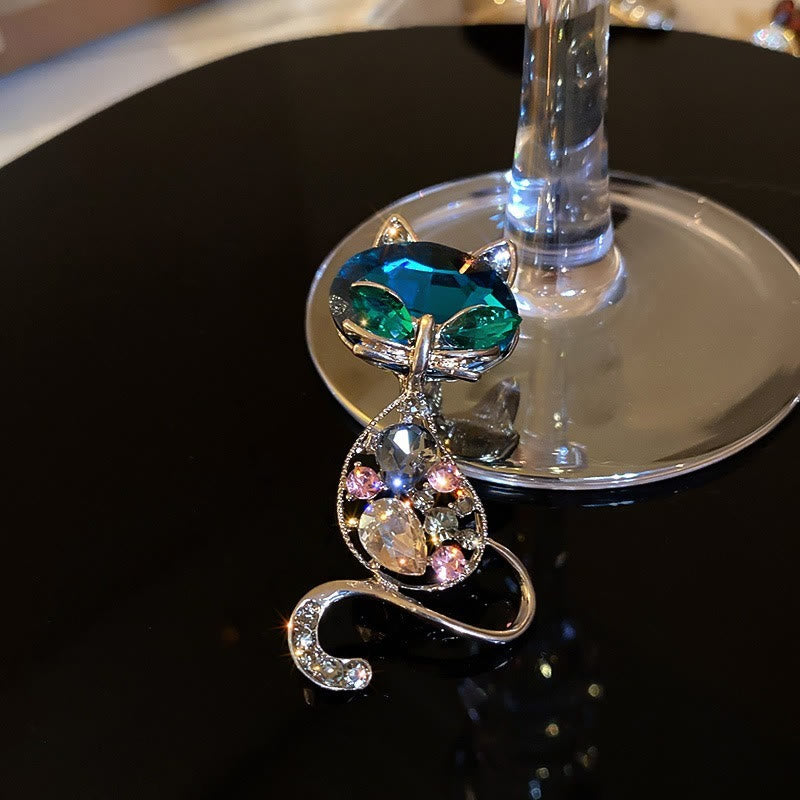 Spilla da donna con occhi di volpe color verde acqua