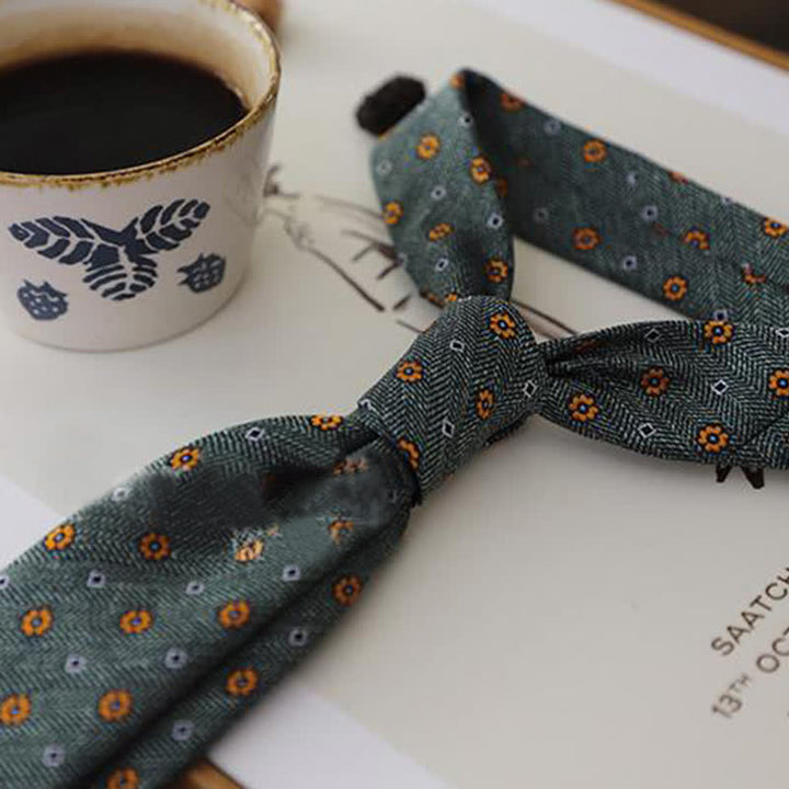 Cravatta classica elegante floreale da uomo