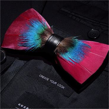 Papillon con piume delicate rosa e blu con spilla da bavero - image 1