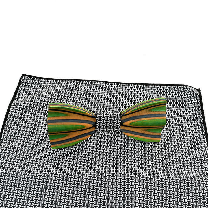 Set di 2 papillon in legno con incisione laser da uomo