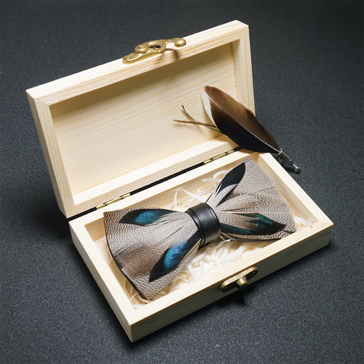 Papillon con piume di pavone blu e marrone per bambini con spilla da bavero - Adulto - image 1