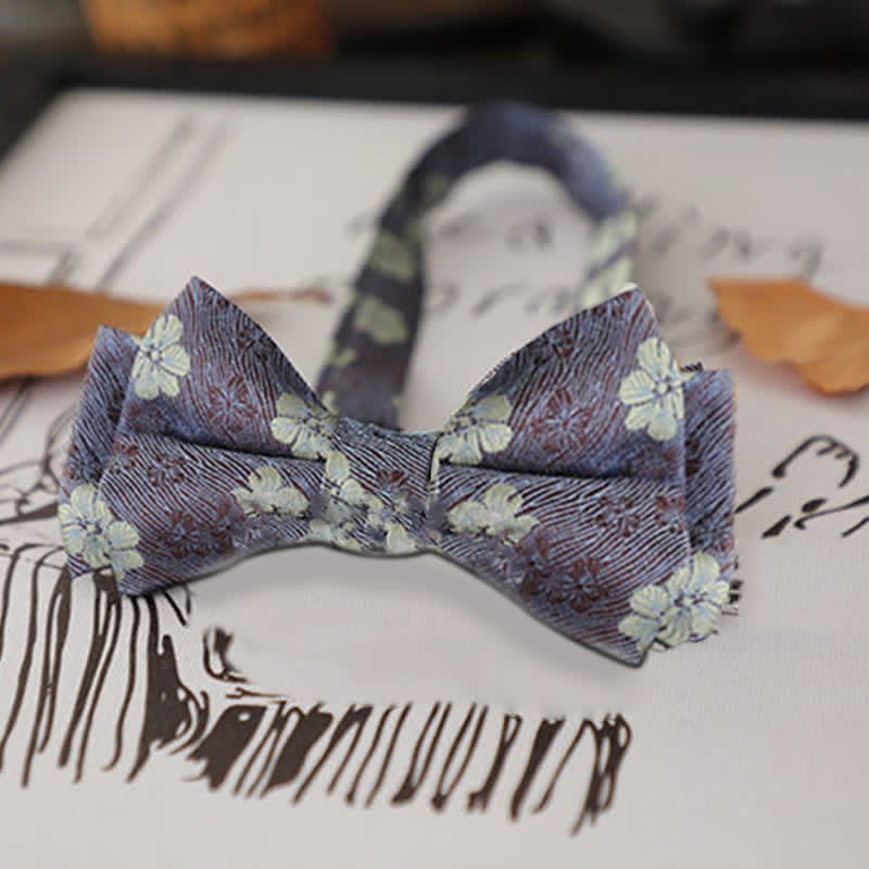 Papillon da uomo con foglie floreali retrò