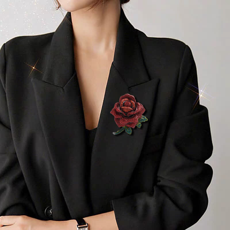 Spilla da donna con strass rosa di classe