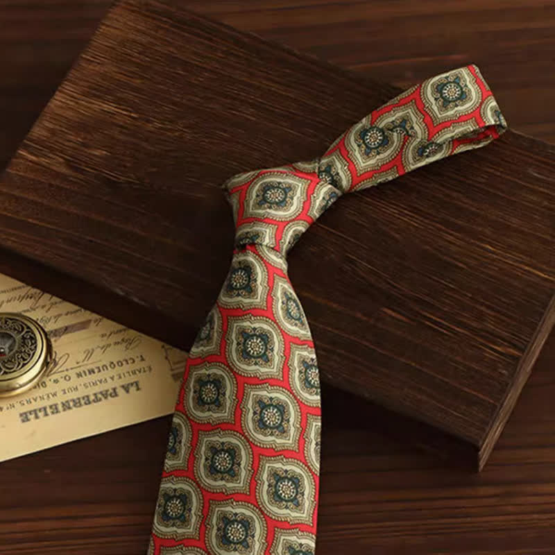 Cravatta da uomo con medaglione rosso e verde peperoncino