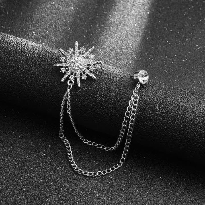 Spilla con nappa a forma di stella ottagonale scintillante da uomo