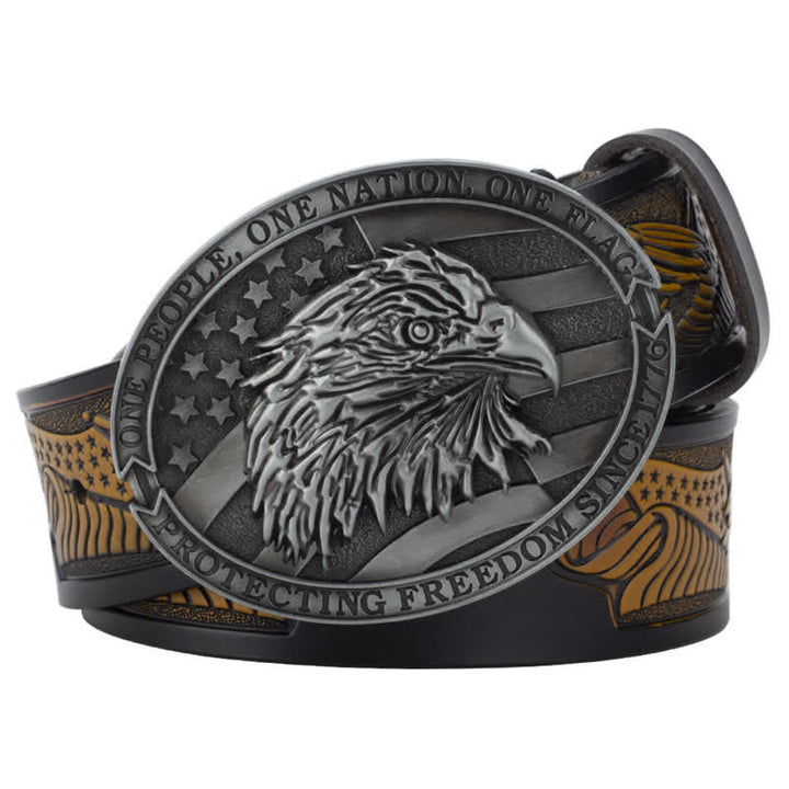Cintura in pelle con fibbia della bandiera americana con testa d'aquila calva da uomo