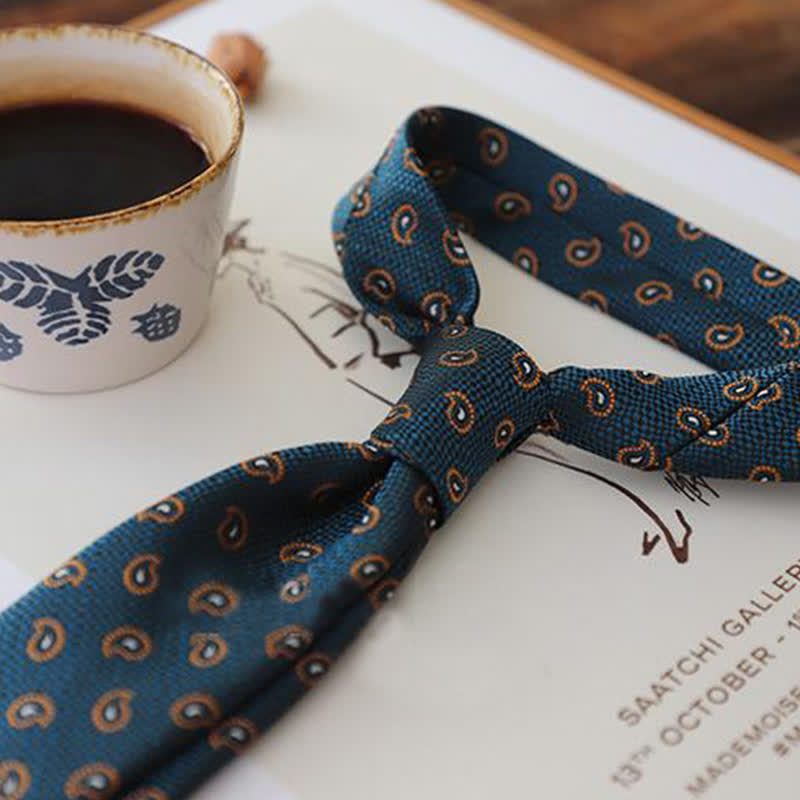 Cravatta classica elegante floreale da uomo