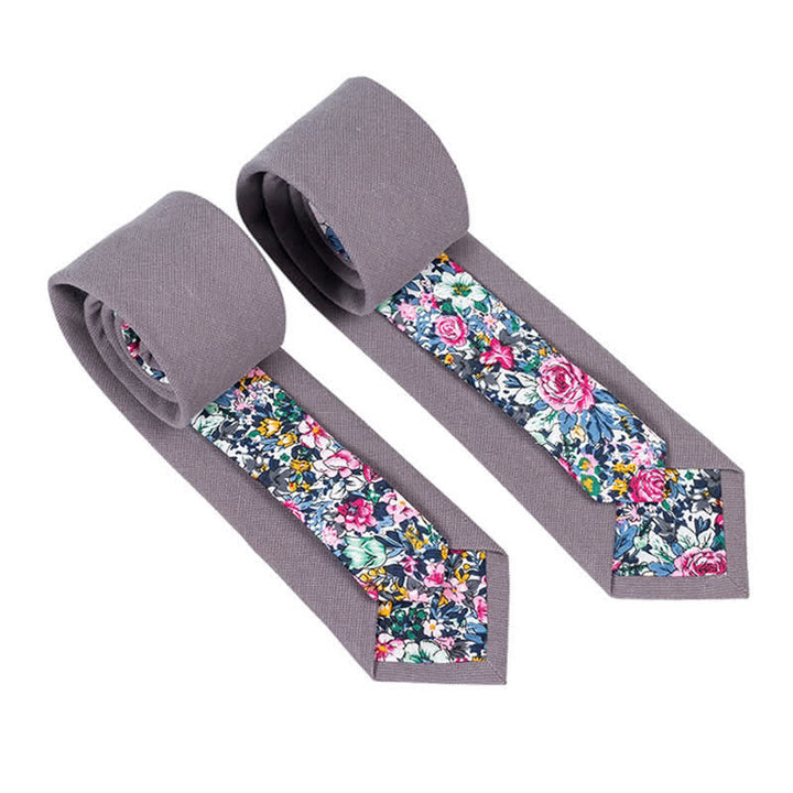 Cravatta da uomo con motivo patchwork floreale a quadri