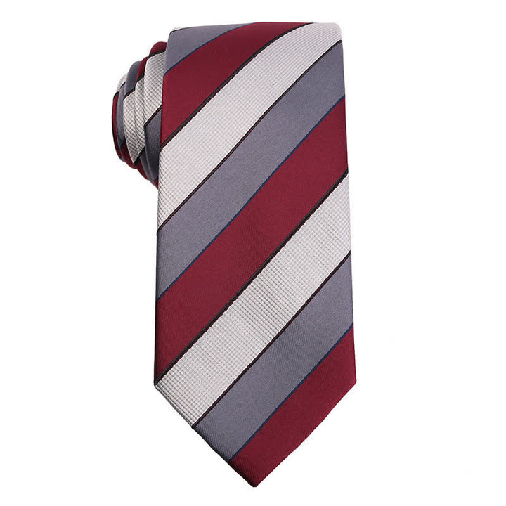 Cravatta elegante a righe da uomo