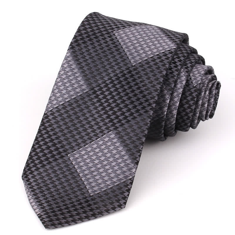 Cravatta da uomo con motivo patchwork a quadri grandi