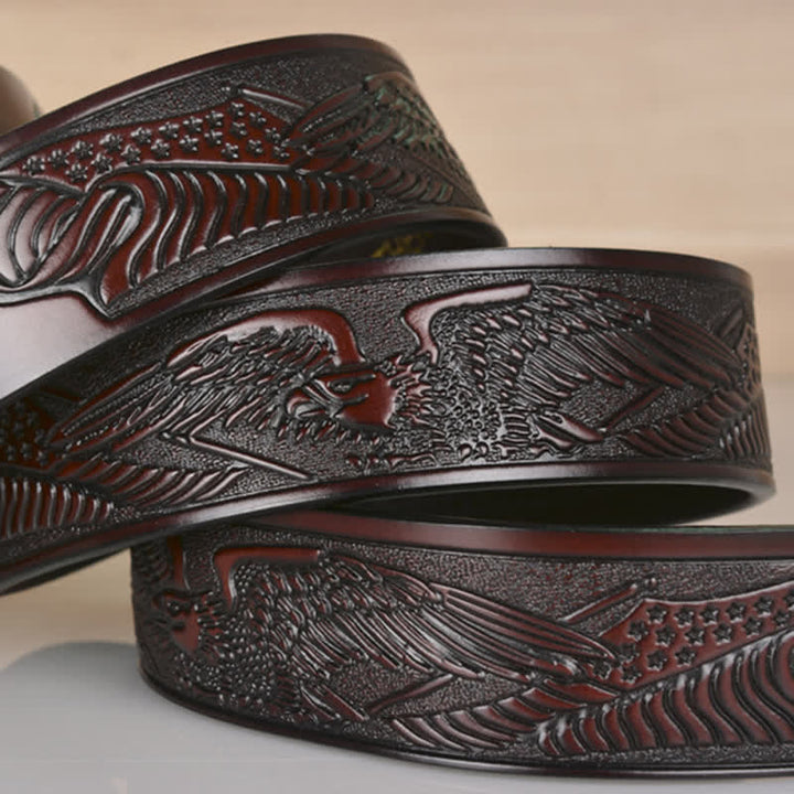 Cintura in pelle con fibbia automatica a forma di testa d'aquila intricata da uomo