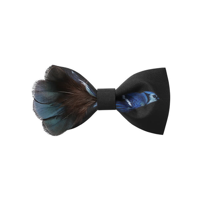Papillon con piume di gazza blu e nero