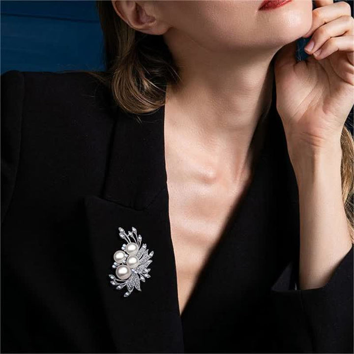 Spilla da donna con perle e fiori di fenice