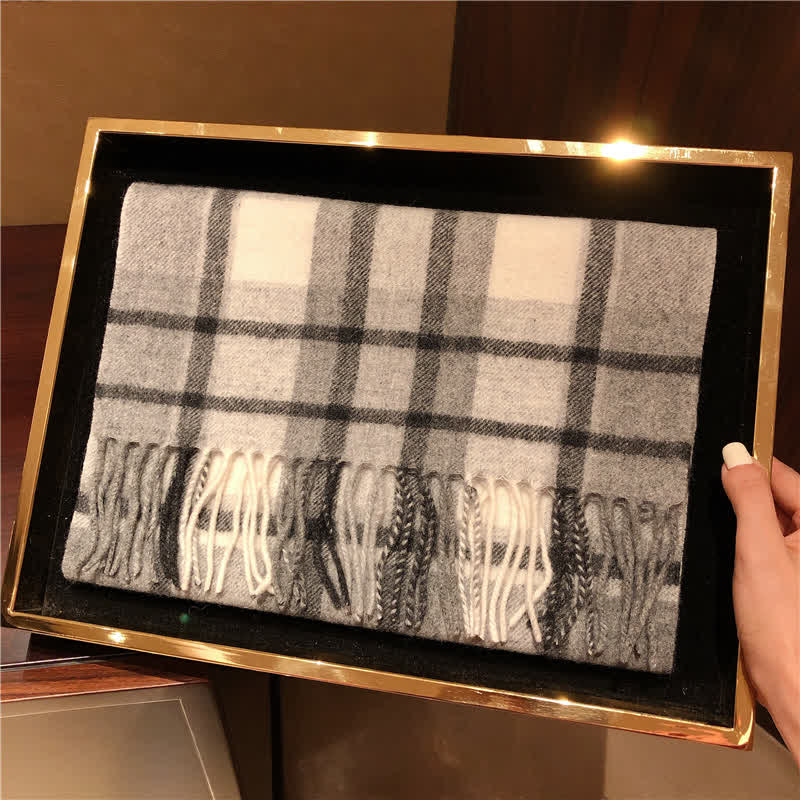 Sciarpa scozzese calda e grande unisex in agnello di Edimburgo - image 17