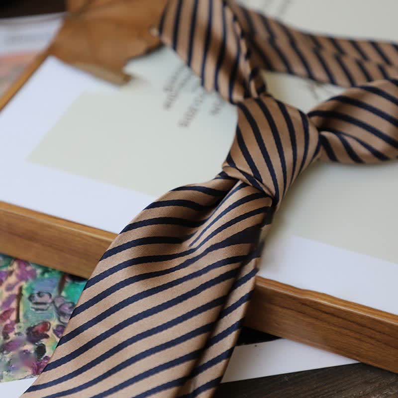 Cravatta da uomo con motivo Paisley a righe della serie Coffee Colors