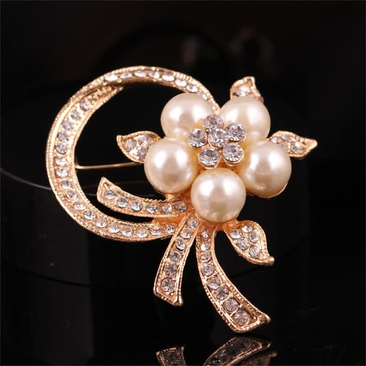 Spilla da donna con ghirlanda di perle e strass