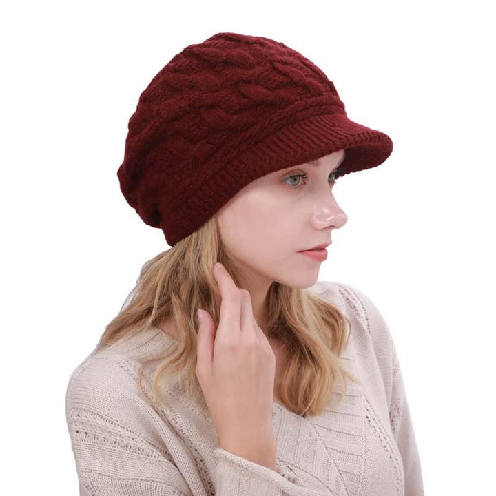 Cappello con visiera e fodera soffice e soffice da donna