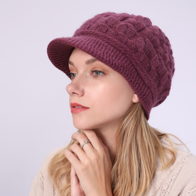 Cappello con visiera e fodera soffice e soffice da donna
